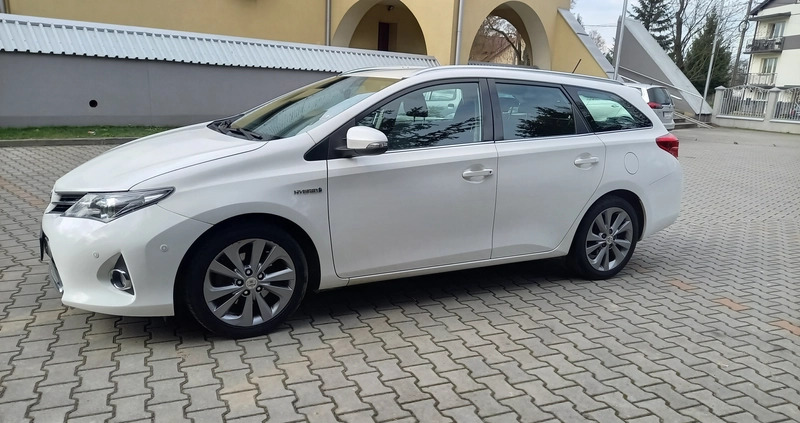 Toyota Auris cena 43500 przebieg: 252825, rok produkcji 2013 z Kraków małe 466